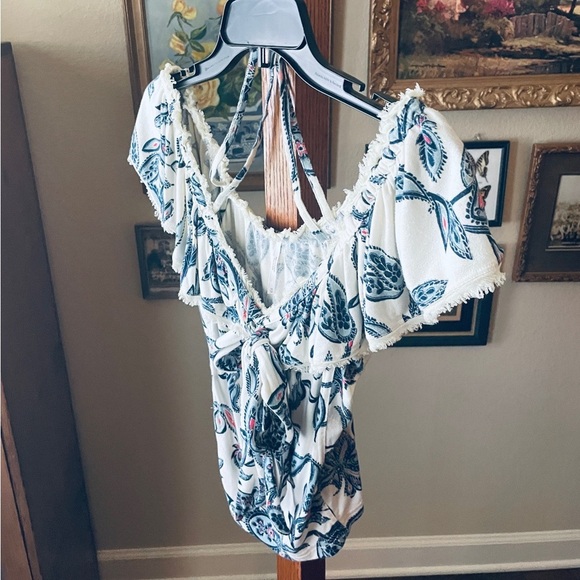 Free People Cha Cha tie front off shoulder stretch top MED white blue paisley - Picture 5 of 12